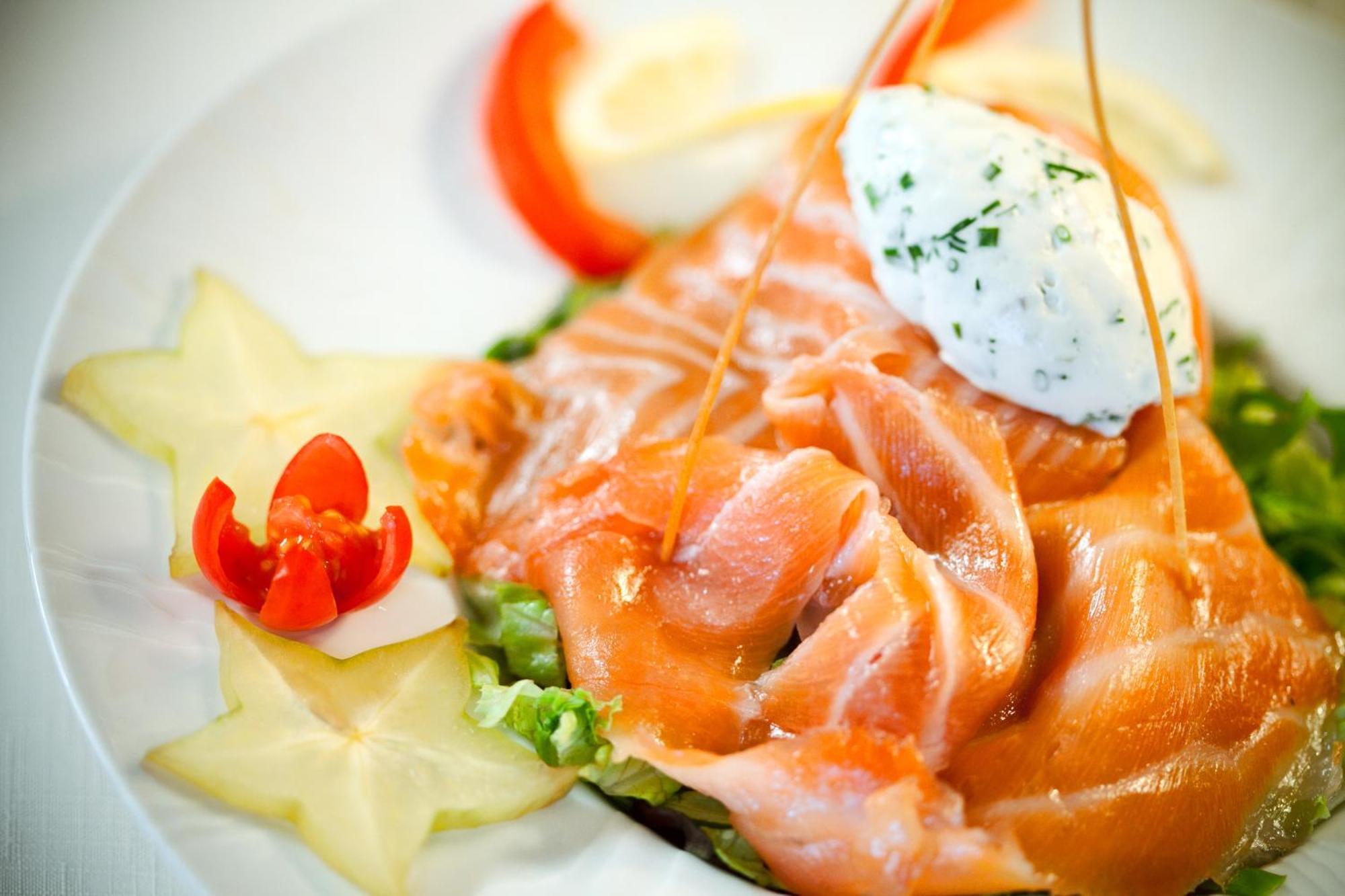 Logis Hotel & Restaurant Arcombelle ม็องตินี-เลอ-รัว ภายนอก รูปภาพ