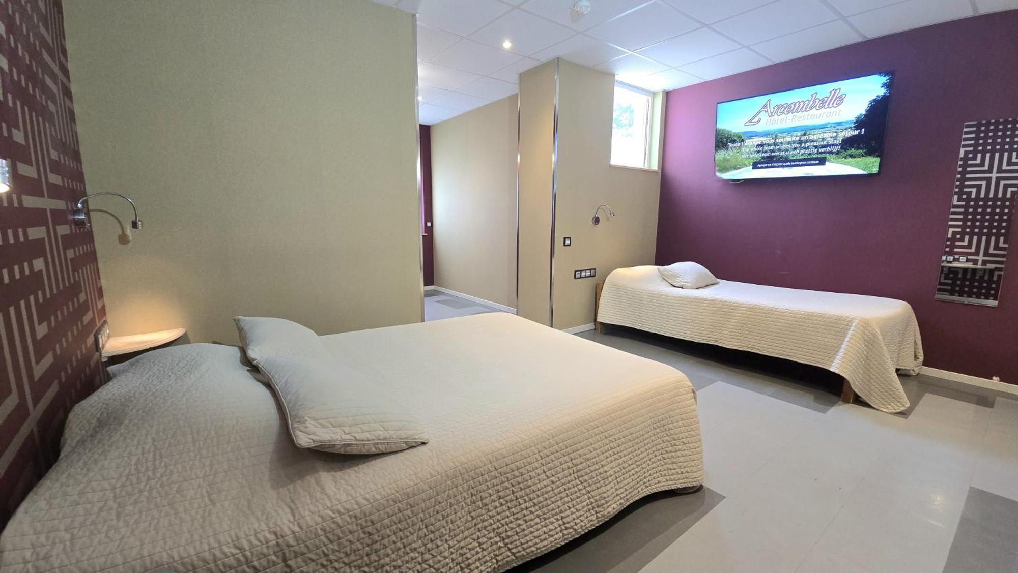Logis Hotel & Restaurant Arcombelle ม็องตินี-เลอ-รัว ภายนอก รูปภาพ