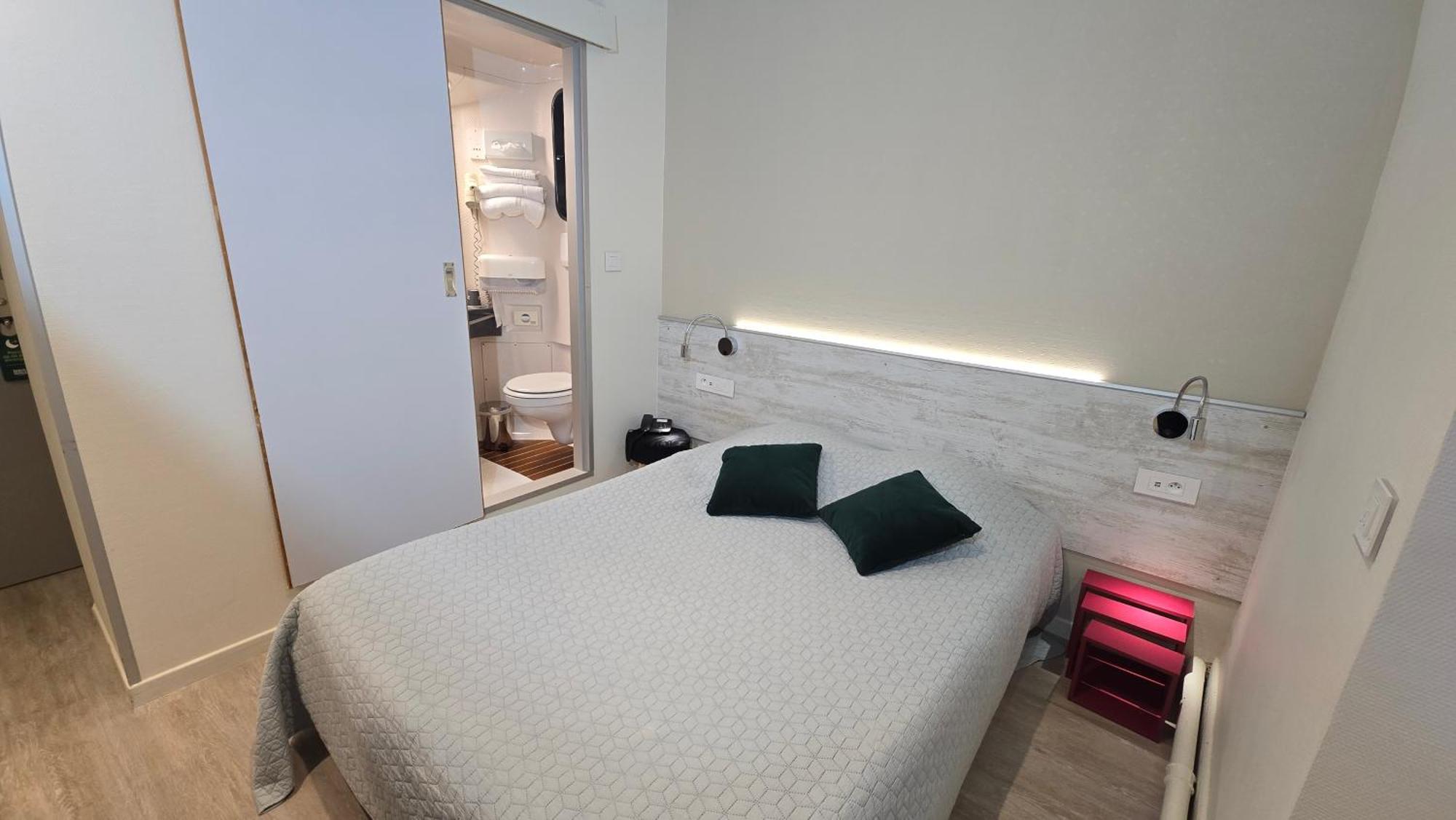 Logis Hotel & Restaurant Arcombelle ม็องตินี-เลอ-รัว ภายนอก รูปภาพ
