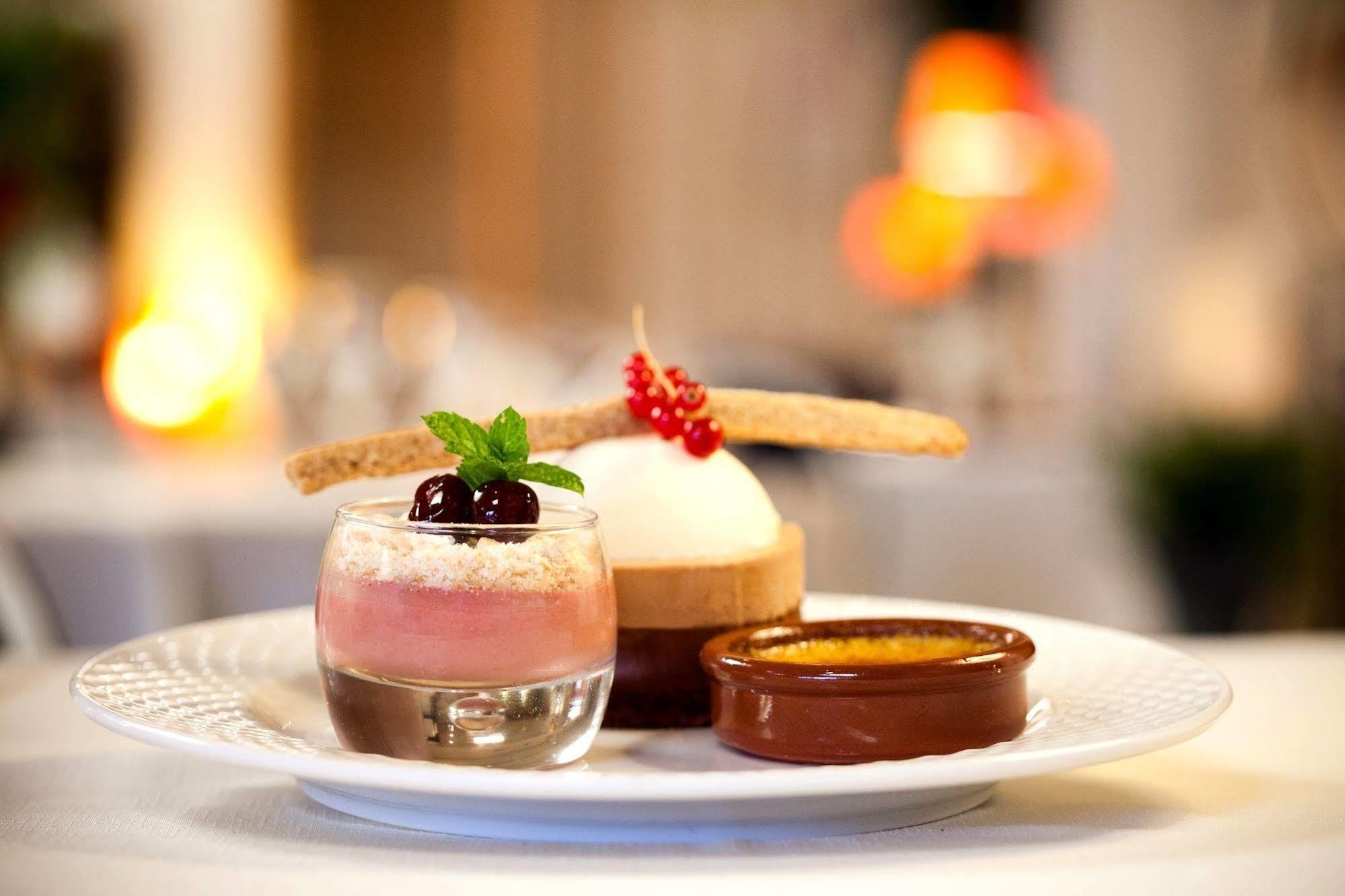 Logis Hotel & Restaurant Arcombelle ม็องตินี-เลอ-รัว ภายนอก รูปภาพ
