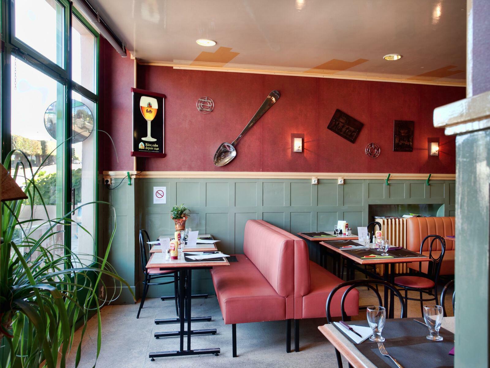 Logis Hotel & Restaurant Arcombelle ม็องตินี-เลอ-รัว ภายนอก รูปภาพ
